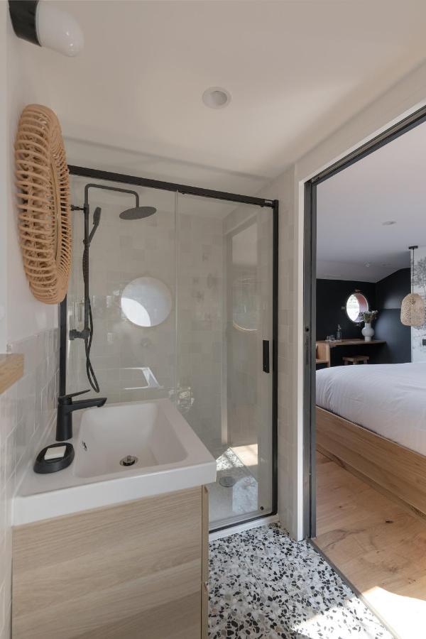 La Peniche - Bed And Bicycle - Tournon Otel Dış mekan fotoğraf